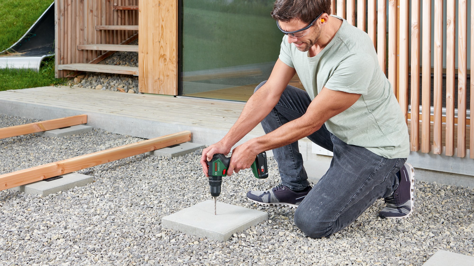 Taladradora de percusión con batería UniversalImpact 18V-60