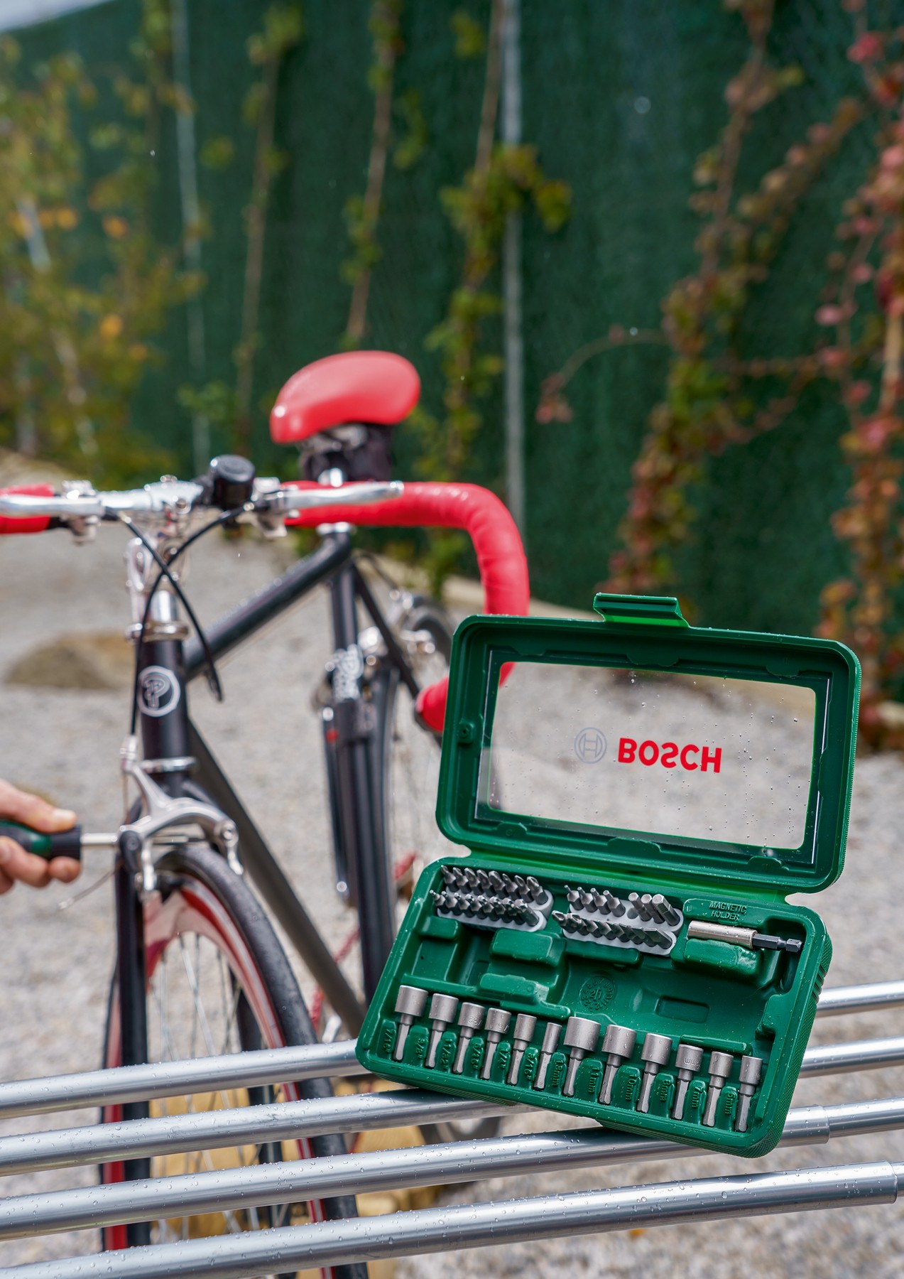 Set con 46 unidades para atornillar