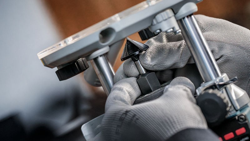 Broca fresadora PRO para ranuras en V, 60° x Ø 11, vástago de 8 mm