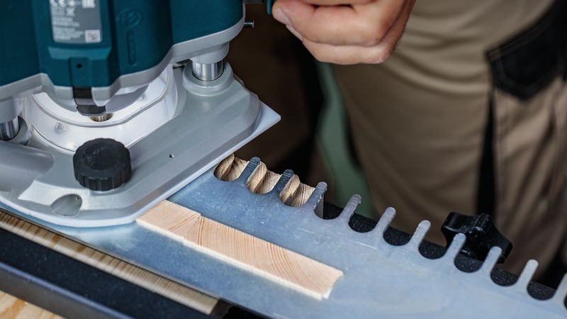 Broca fresadora para cola de milano PRO Router, 15°, vástago 8 mm