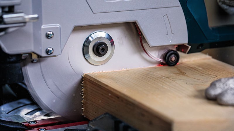 Hoja de sierra circular PRO Wood cordless, 305 x 2,2 x 30 mm, T96