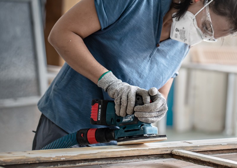 Set de papel de lija EXPERT C470 para lijadoras delta de 93 mm, G 60/120/240, 6 unidades