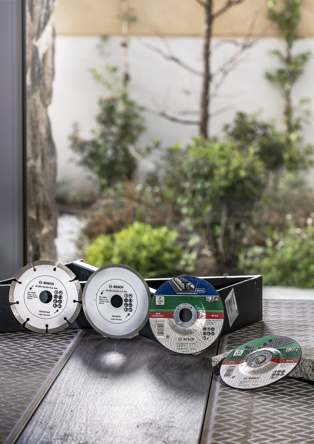 Set de discos de tronzar de 5 piezas, acodado para piedraD = 125 mm