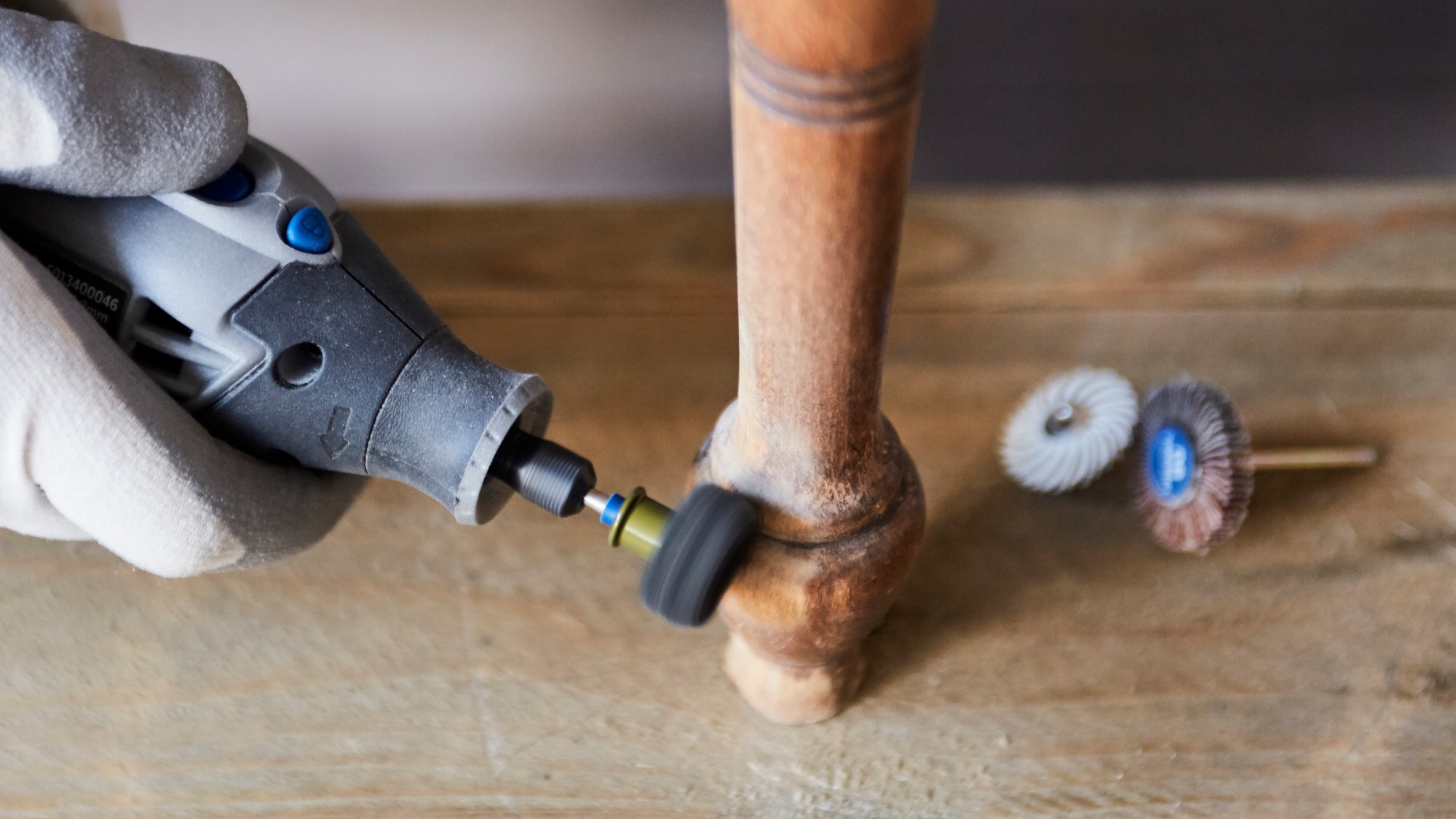 DREMEL® EZ SpeedClic: discos de pulir abrasivos de acabado, grano 180 y 280