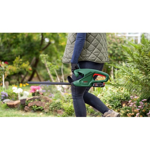 Tijeras cortasetos a batería EasyHedgeCut 18V-44-11
