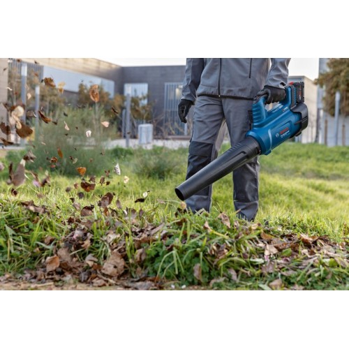 Soplador de hojas a batería GBL 18V-750