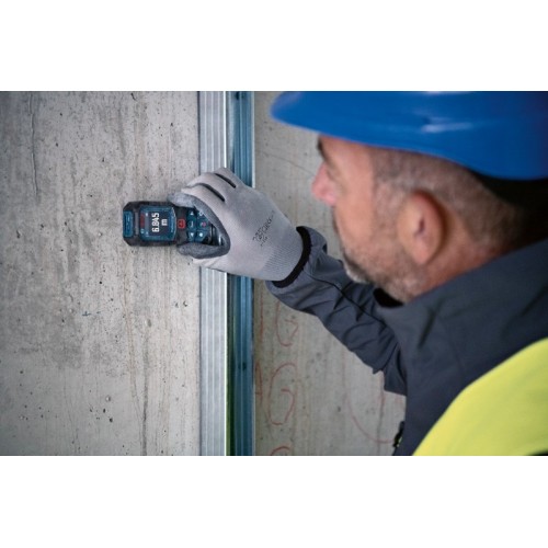 Bosch Professional Medidor Láser GLM 50-22 (alcance: hasta 50 m, robusto, IP65, ±1,5 mm*, 2 pilas AA, correa de sujeción, funda)