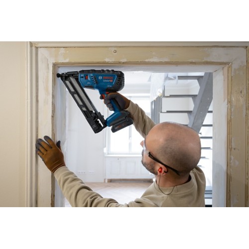 Clavadora para madera a batería GNH 18V-64 MD