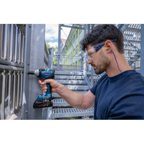 Atornillador de impacto a batería GDS 18V-330 HC