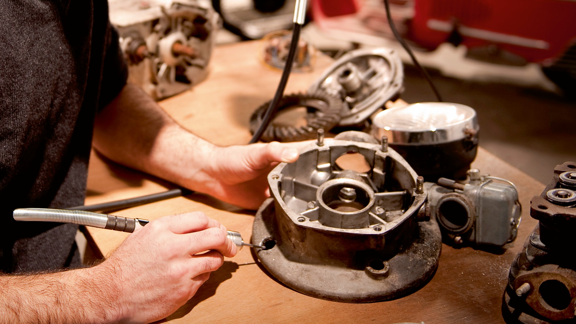 Eje flexible para trabajos exigentes DREMEL Fortiflex 9100-21 (300 W), 21 accesorios