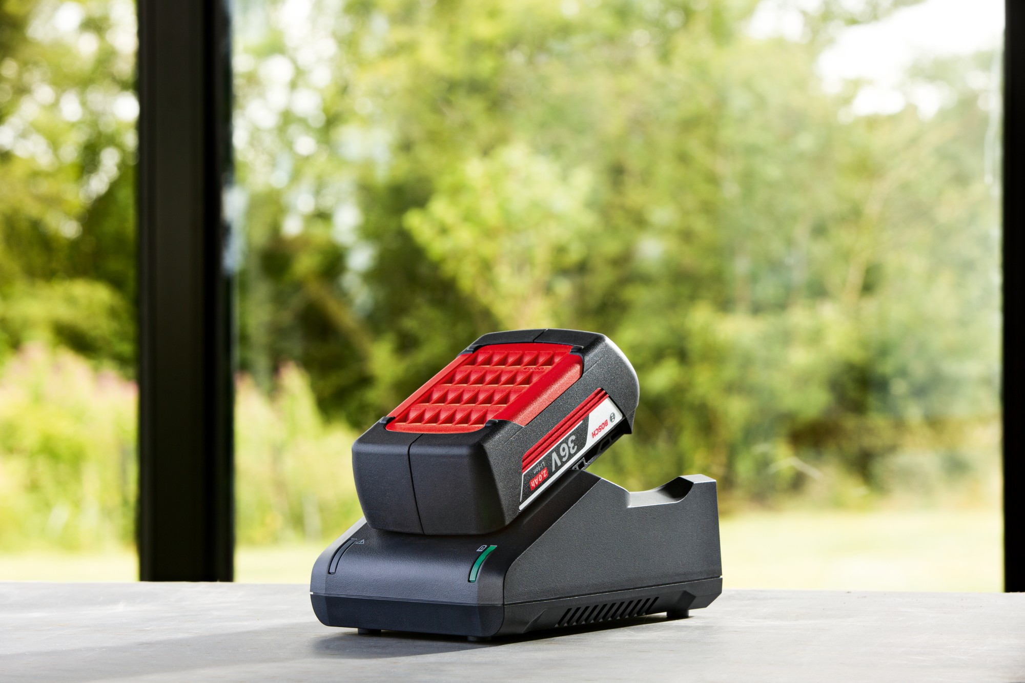 Juego básico Set de iniciación de 36 V (GBA 36V 2.0Ah + AL 36V-20)