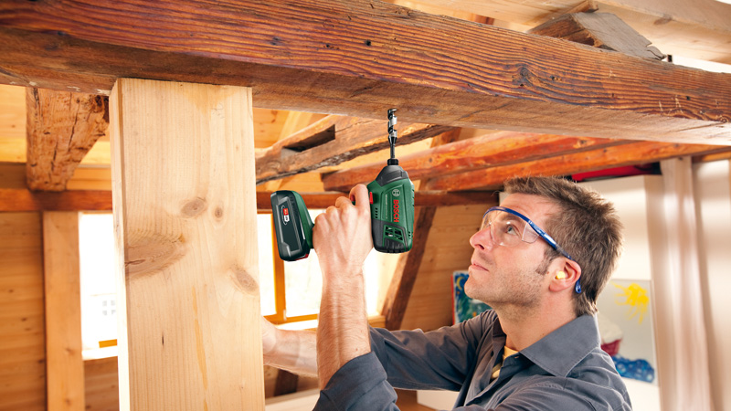 Atornillador de impacto a batería AdvancedImpactDrive 18