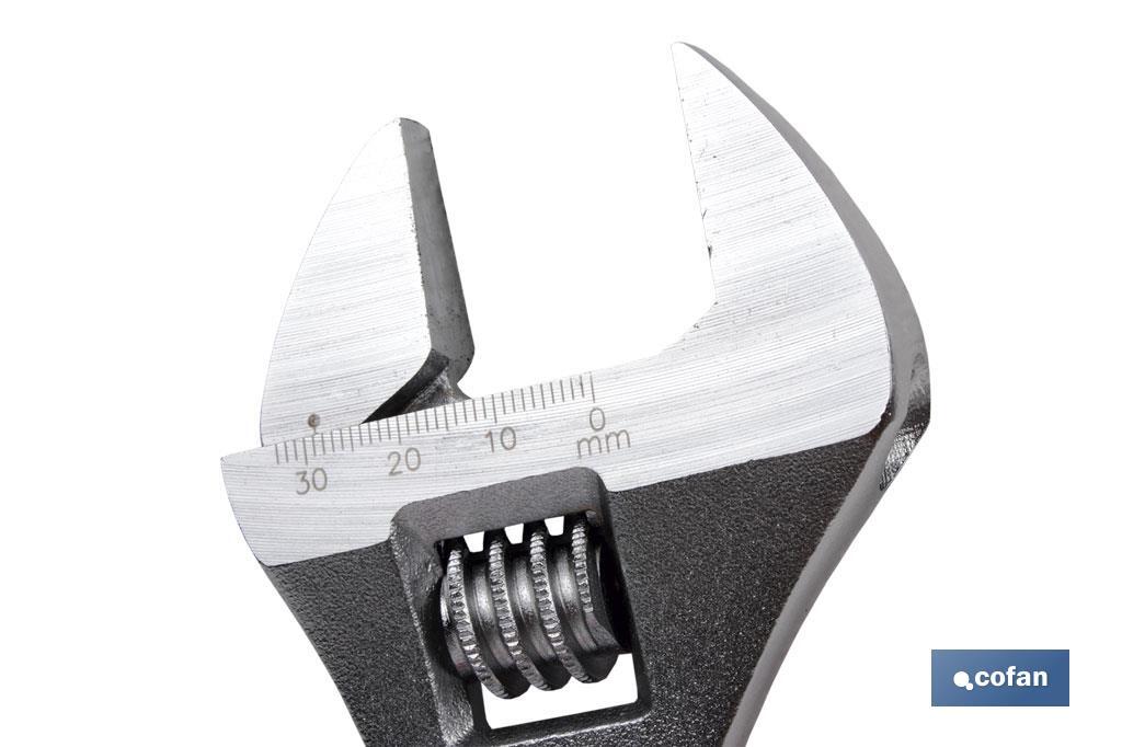 LLAVE AJUSTABLE 1000 V MOLETA CENTRAL 8