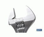 LLAVE AJUSTABLE MOLETA CENTRAL 4
