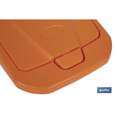 CUBO DE BASURA PARA RECICLAR 25 LITROS  COLOR NARANJA 21.5 X 36 X 51 CM