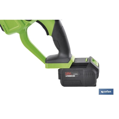 KIT CORTASETOS DE MANO EXTENSIÓN Y RUEDAS A BATERIA LI-ION 18V 1200 RPM