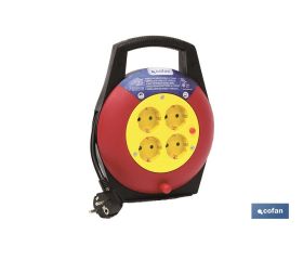 Enrollacables de 4 tomas | Longitud del cable 7 m | Sección cable 3 x 1,5 mm