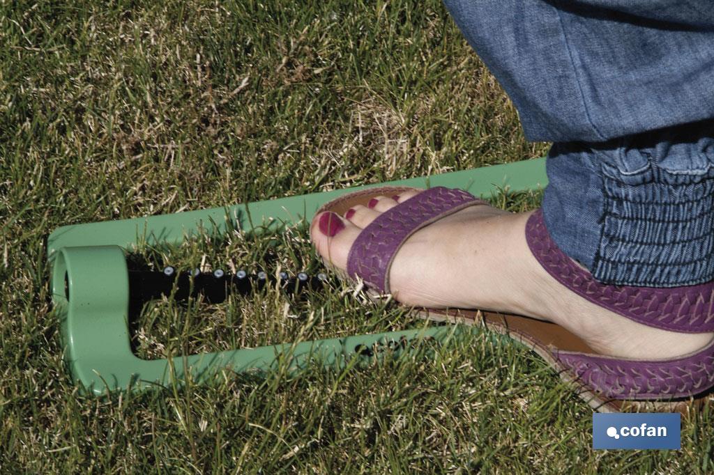 ASPERSOR OSCILANTE CON AGUA BAILE