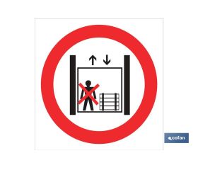 Prohibido personas y cargas