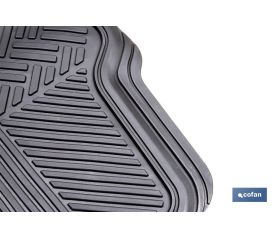JUEGO DE ALFOMBRILLAS DE PVC PARA AUTOMÓVIL 4 UDS.