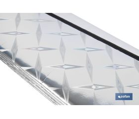 PARASOL ALUMINIZADO EFECTO LÁSER CON VENTOSAS 70 X 150 CM