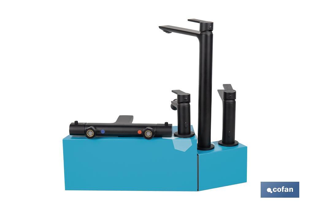 KIT DE GRIFERIA + EXPOSITOR MODELO KERCH