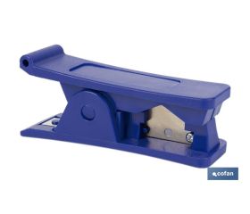 CORTATUBO DE PLASTICO