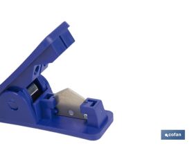 CORTATUBO DE PLASTICO