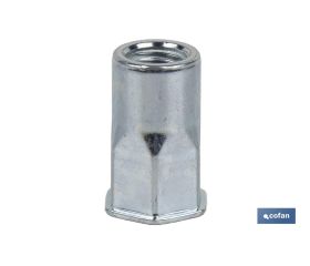 Tuercas remachables semihexagonales de fondo abierto y cabeza reducida | Gran variedad de medidas