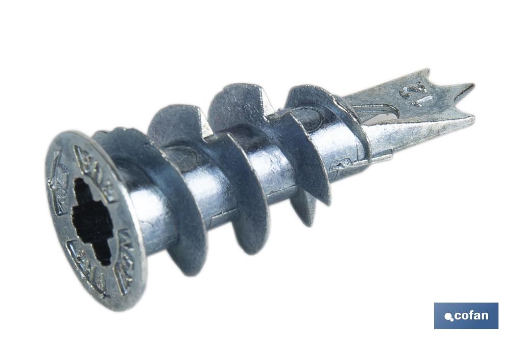 TACO ZAMAK 13X32 PARA PLACAS C/TORNILLO 4,2X32