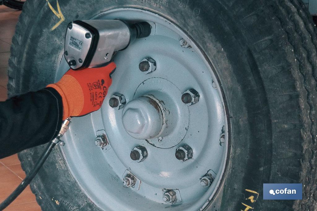 MALETÍN 17PCS PISTOLA 1/2 C/BOCAS IMPACTO