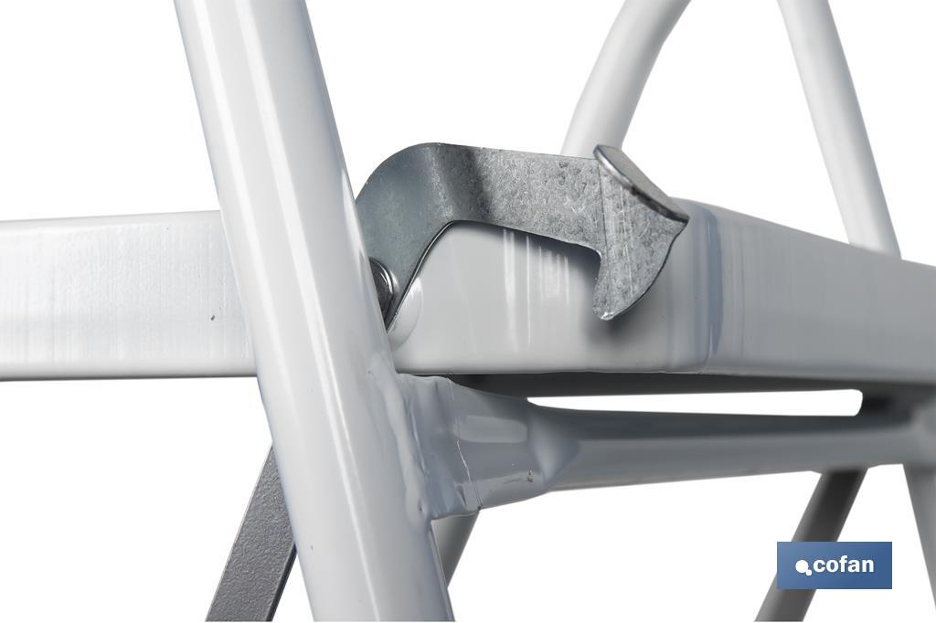 ESCALERA DOMÉSTICA ACERO 3 PELDAÑOS ALTURA 70 CM