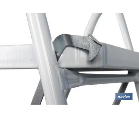 ESCALERA DOMÉSTICA ACERO 3 PELDAÑOS ALTURA 70 CM