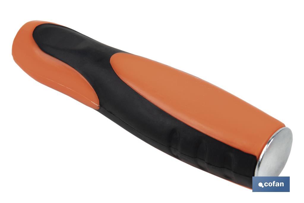 FORMÓN CON MANGO BIMATERIAL ANCHO DE CORTE 20 MM