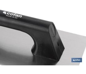 LLANA MODELO RECTANGULAR MANGO PLÁSTICO 300X150X0,7 MM