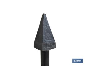 PLANTADOR CUADRADO 45 X 45 X 1230 MM CON MANGO METÁLICO 1760 G