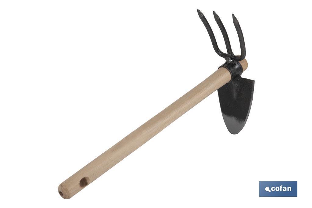 ZACHO CURVO 3 PUNTAS Y MANGO DE MADERA 210 X 80 MM 200 G