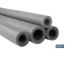 COQUILLA AISLANTE PE PARA TUBERÍAS Ø28 MM X 1 M VENTA UNITARIA