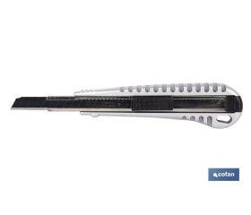 CÚTER DE ALUMINIO 9 MM