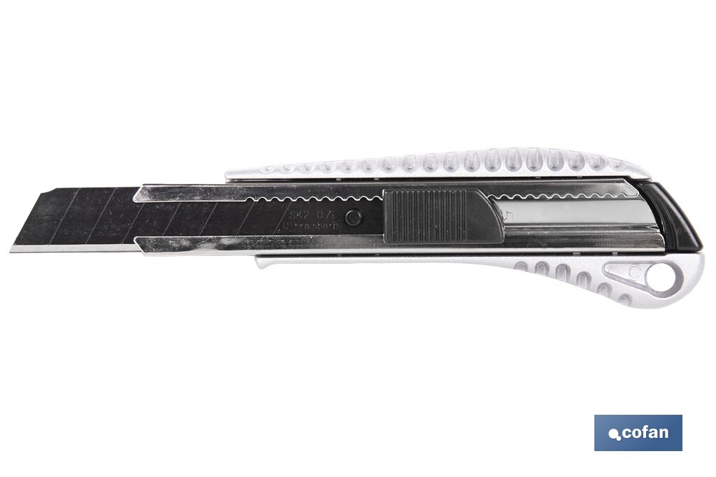 CÚTER DE ALUMINIO 18 MM