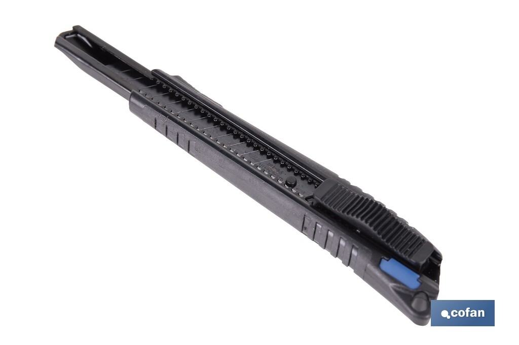 CÚTER ANTIDESLIZANTE HEAVY DUTY 9 MM