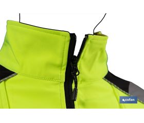 SOFTSHELL DE ALTA VISIBILIDAD MODELO ALFA CENTAURI AMARILLO Y NEGRO TALLA XXL