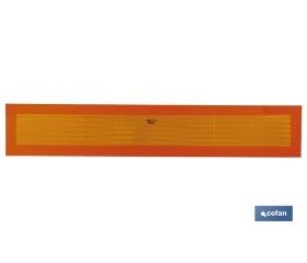 Placa V6 para vehículos largos | Material: aluminio | Recubrimiento con vinilo réflex N2 | Señalización homologada | Fácil de instalar | Disponible en varias medidas