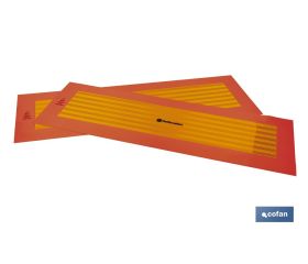 PACK DE 2 UDS. PLACA ADHESIVA V-6 PARA VEHÍCULO LARGO 565 X 195 MM