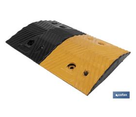 REDUCTOR VELOCIDAD AMAR/NEGRO 500x350x50 mm