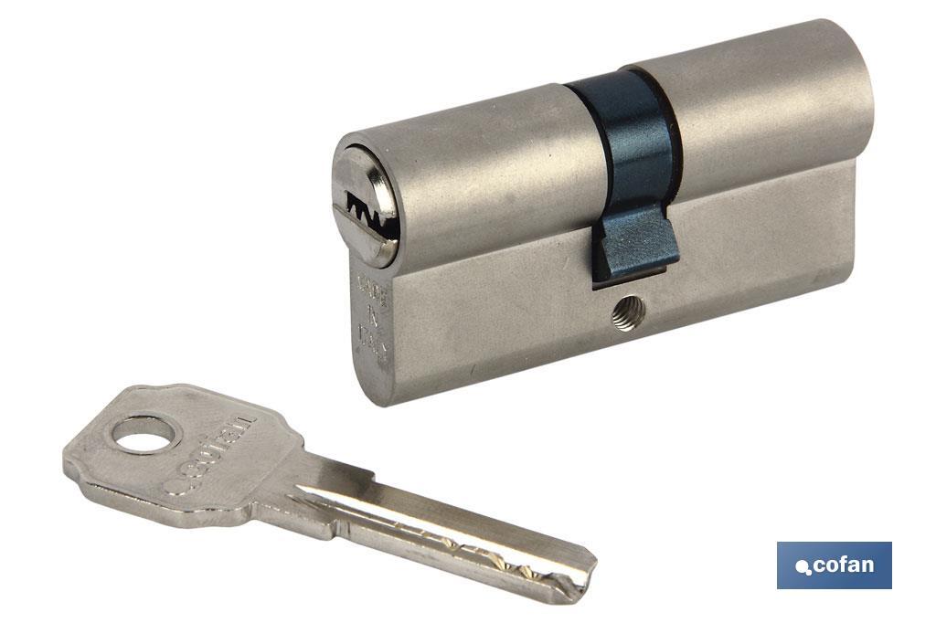 CILINDRO SEGURIDAD LLAVE NORMAL 30/30 LATÓN-LEVA LARGA
