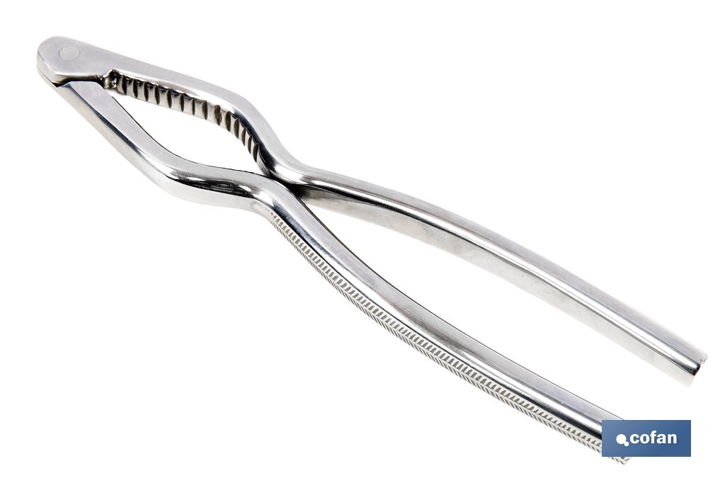 CASCANUECES ACERO INOXIDABLE 18 CM