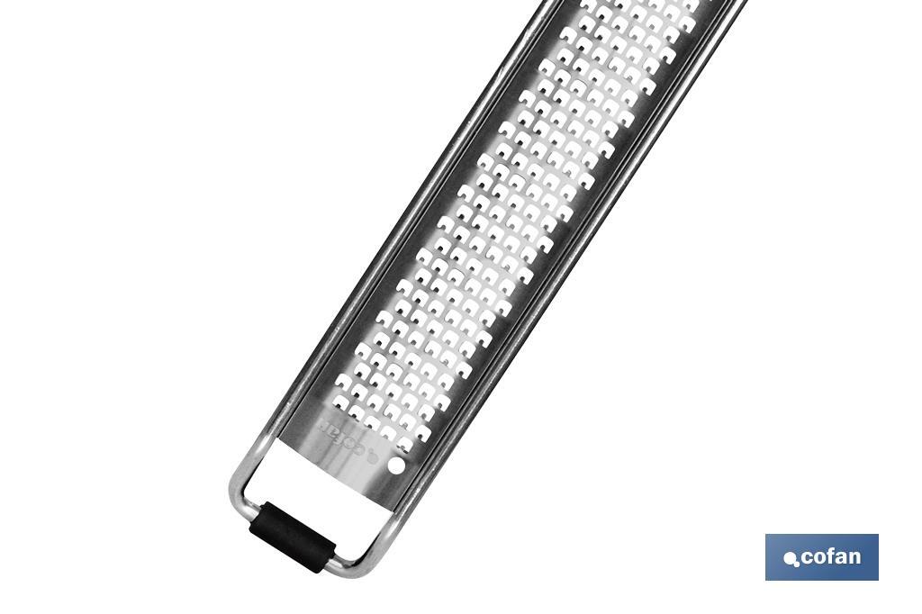 RALLADOR MANUAL DE ACERO INOX. MODELO VERGINI 39 X 3.5 CM