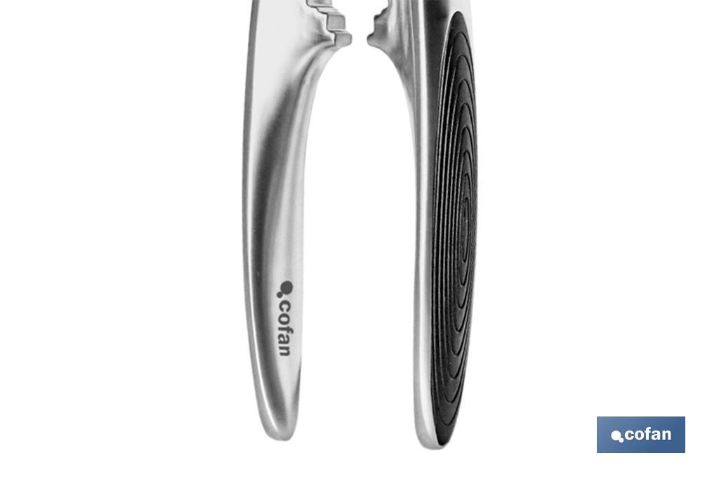 CASCANUECES NEGRO MODELO SENA 15,5 X 4,5 X 1,6 CM