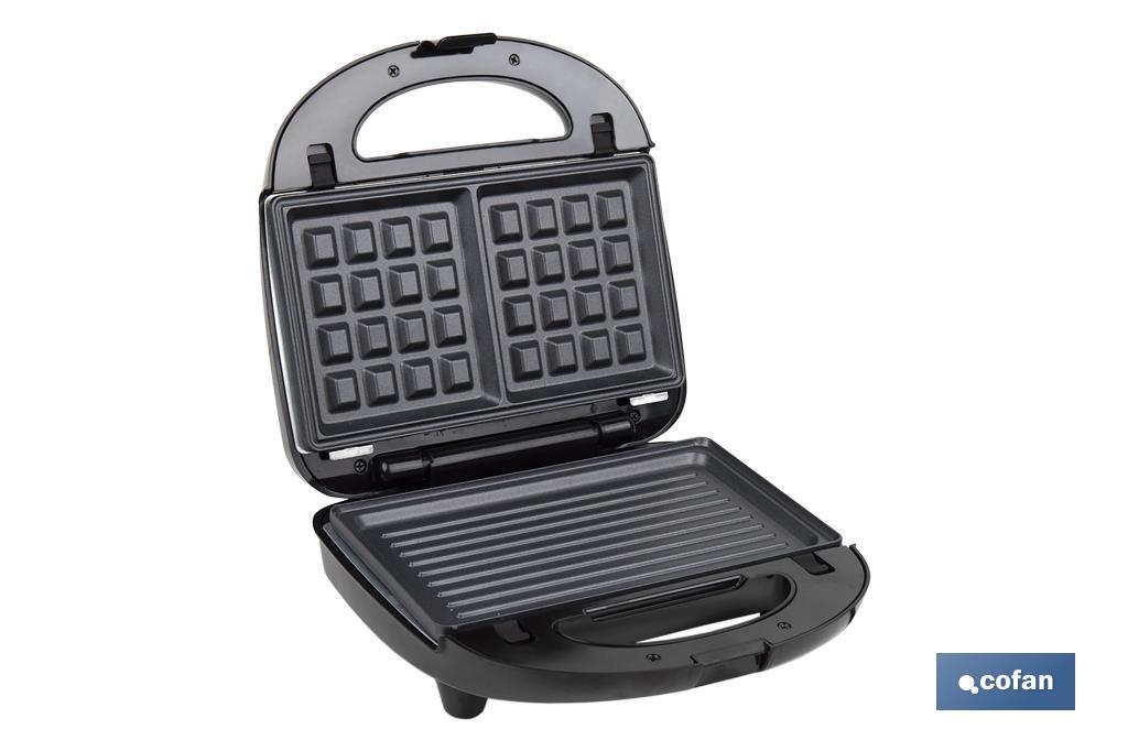 SANDWICHERA MULTIUSOS,GRILL Y GOFRERA 3 EN 1 PLACAS INTERCAMBIABLES  750W 24 X 22,8 X10,9 CM